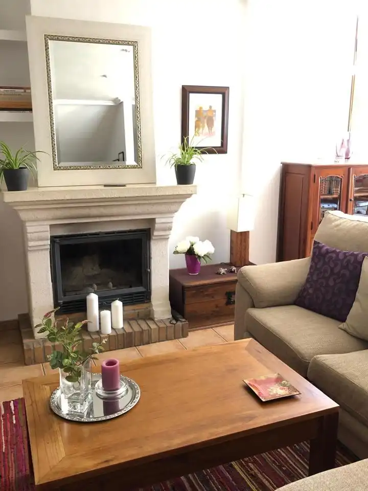 Sala d'estar de Casa o xalet en venda en Teruel amb Aire condicionat, Calefacció i Jardí privat