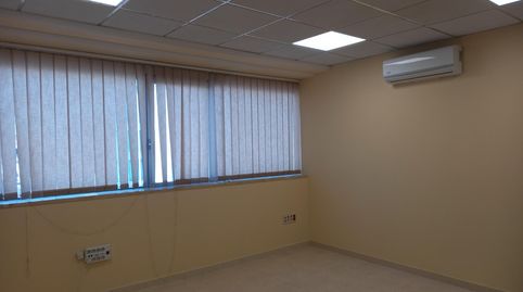 Foto 4 de Oficina de alquiler en San Crispín, Elche / Elx