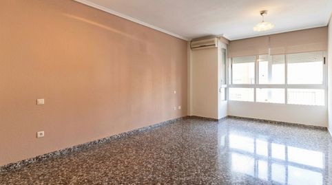 Foto 4 de Piso en venta en El Molí, Torrent