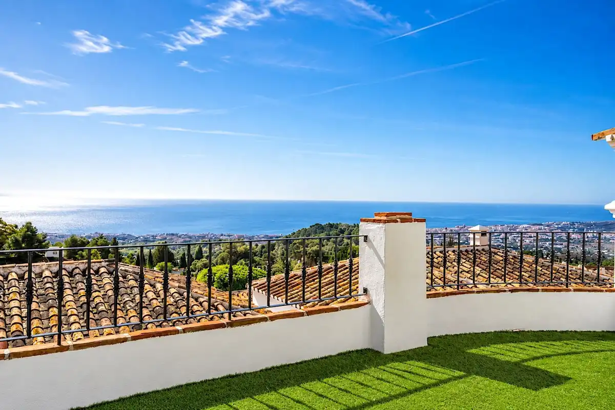 Terrace of Duplexes for sale in Mijas  with Air Conditioner, Terrace and Furnished