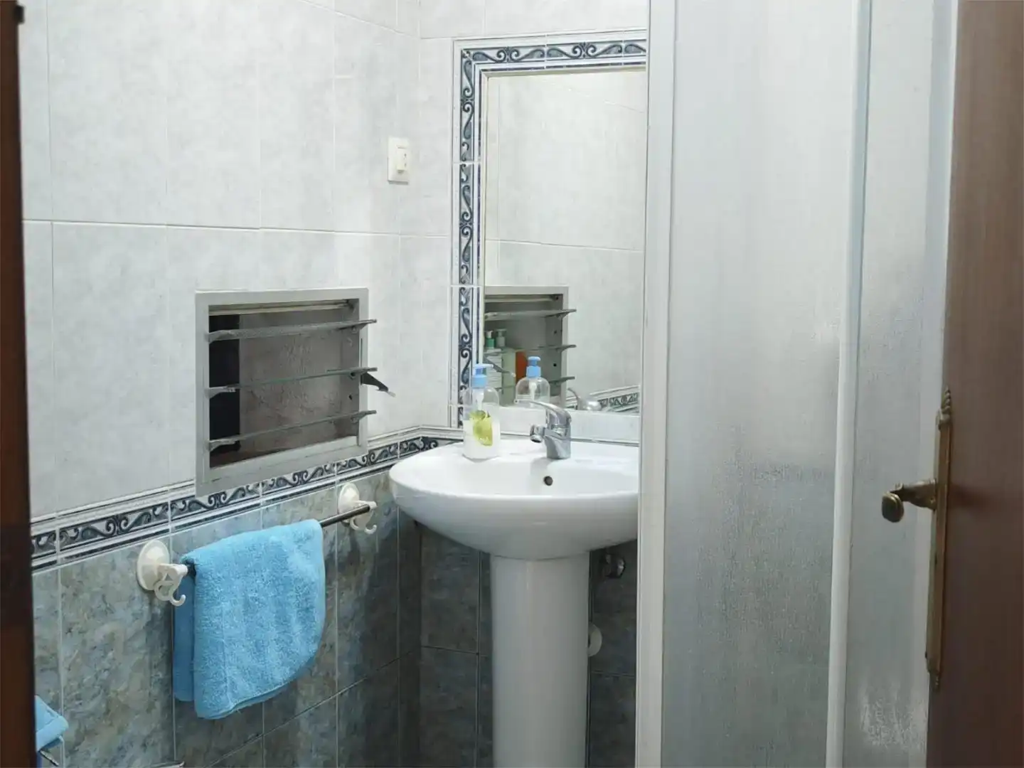 Baño de Planta baja en venta en Manilva con Piscina y Balcón