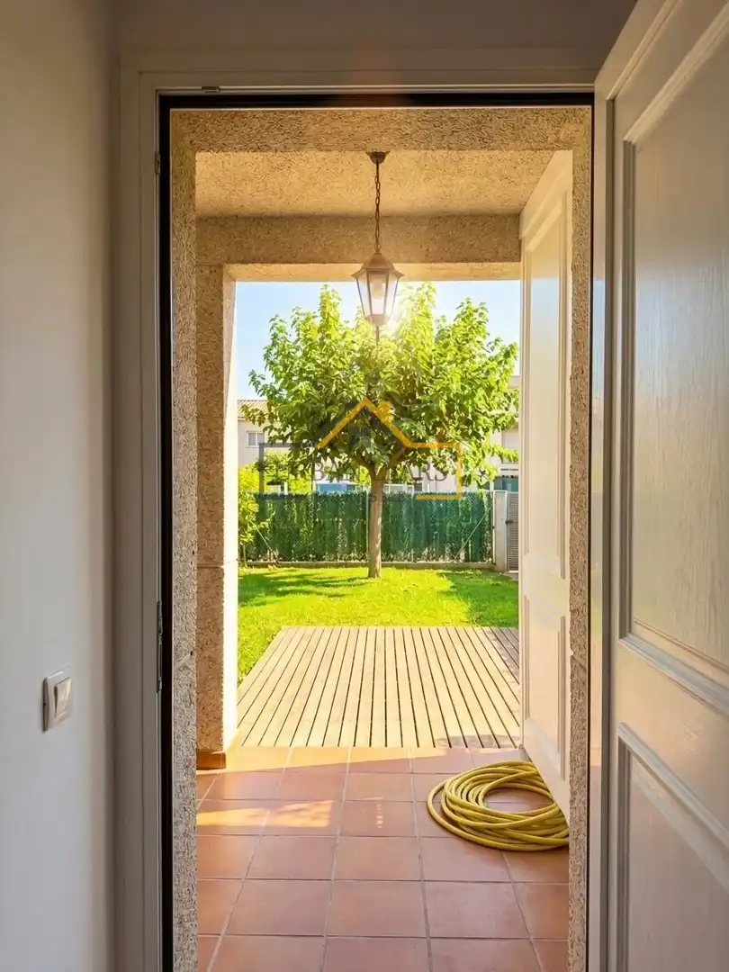 Terraza de Casa adosada en venta en La Roca del Vallès con Aire acondicionado, Calefacción y Terraza