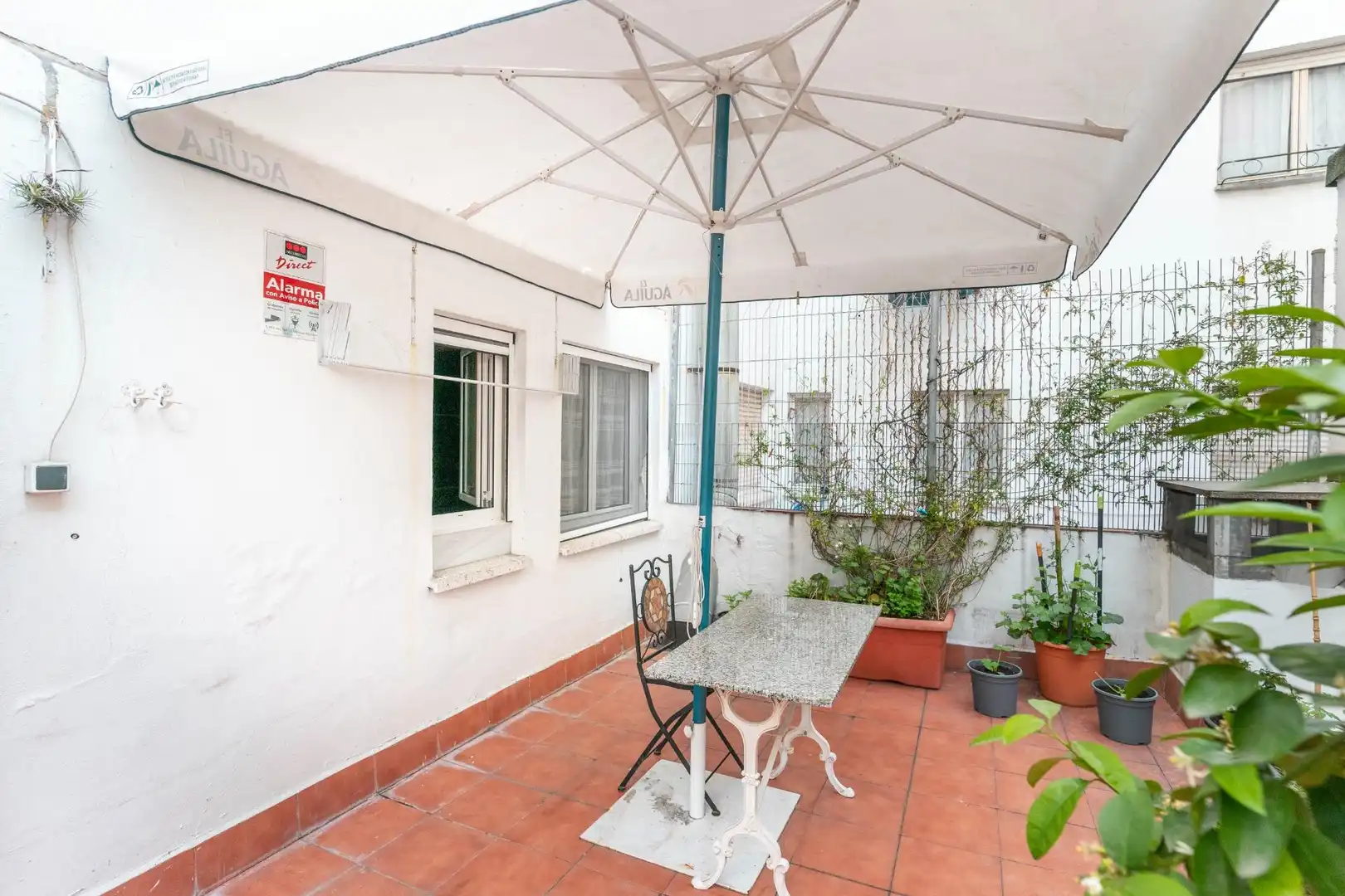 Terraza de Piso en venta en Oviedo  con Calefacción