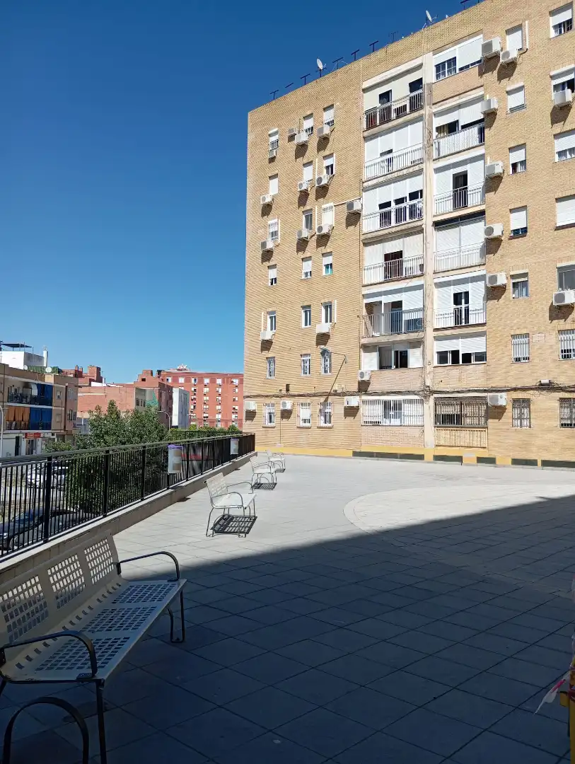 Terrace of Flat for sale in Sevilla  with Air Conditioner, Private garden and Furnished
