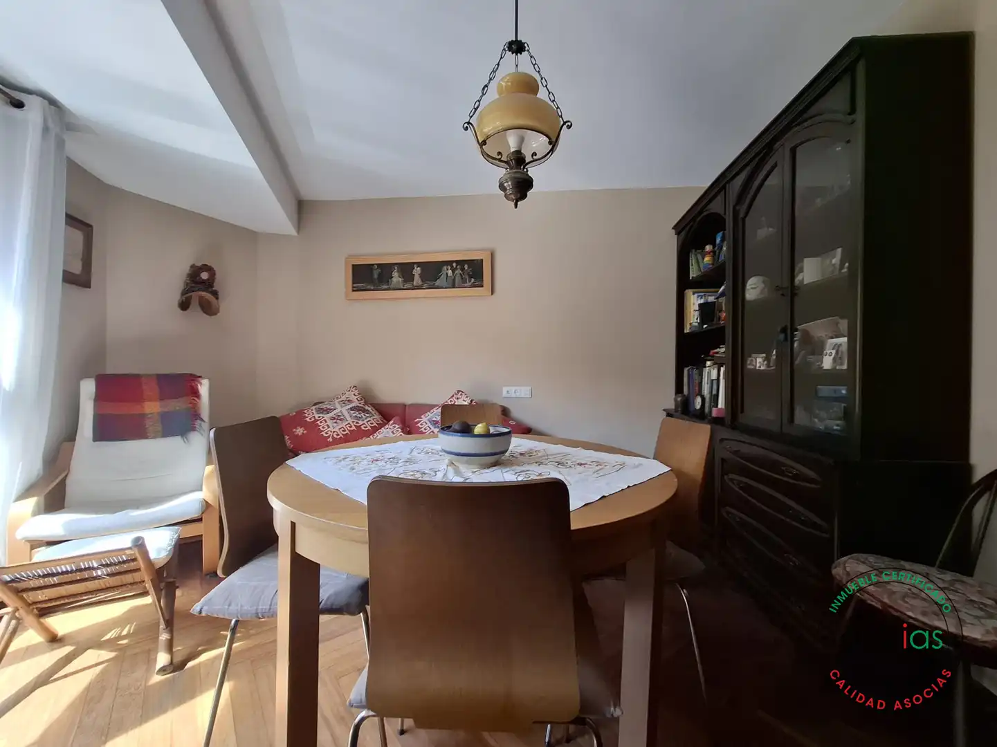 Menjador de Pis en venda en Gijón  amb Calefacció, Parquet i Terrassa