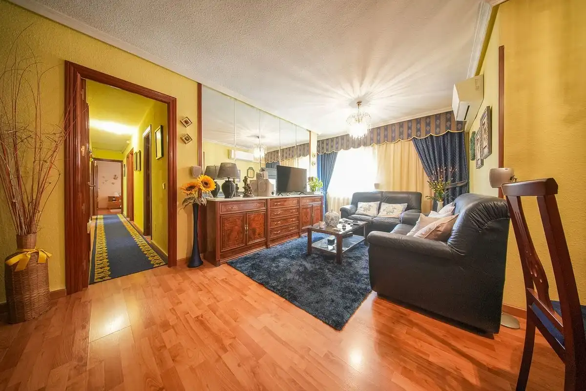 Wohnung mit Terrasse zum Verkauf in Calle Pintor Velazquez, imagen 2