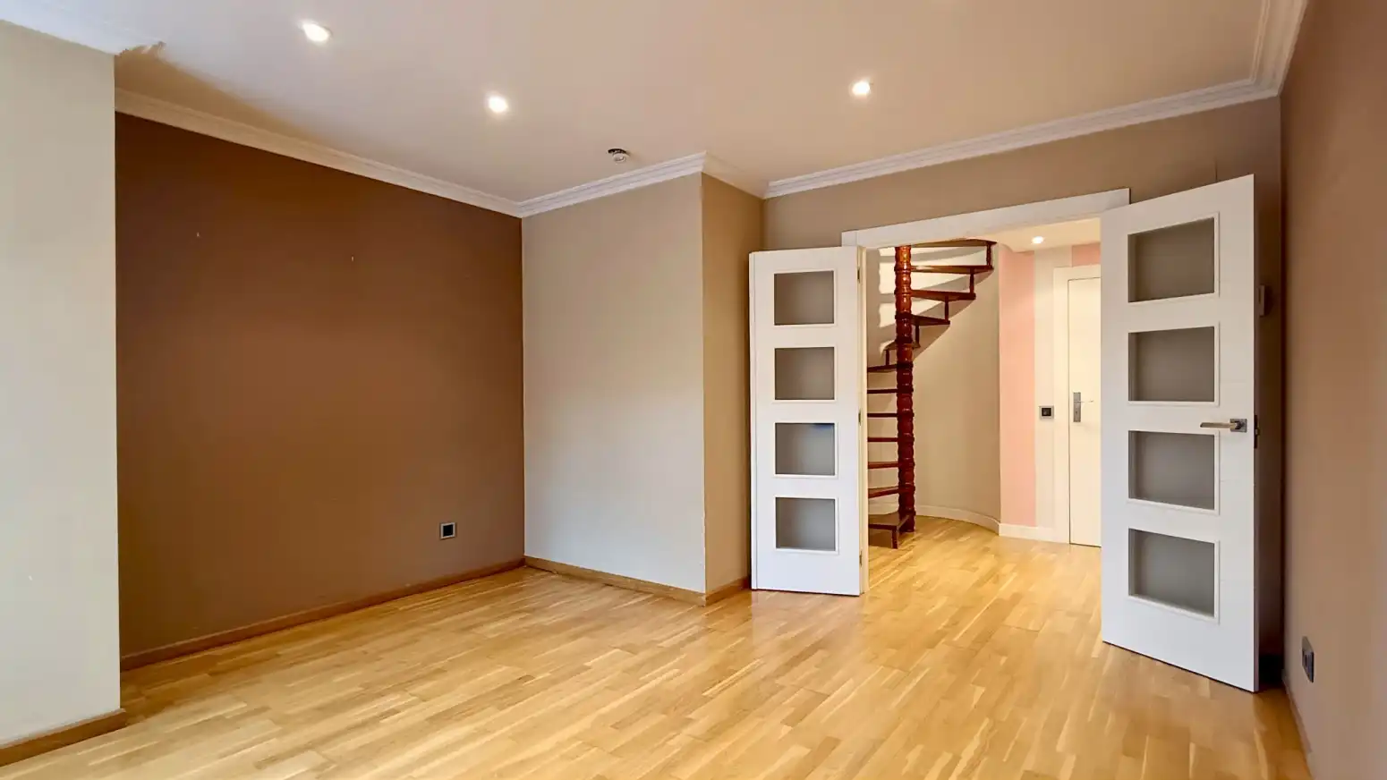 Flat for sale in El Astillero    with Heating, Parquet flooring and Terrace