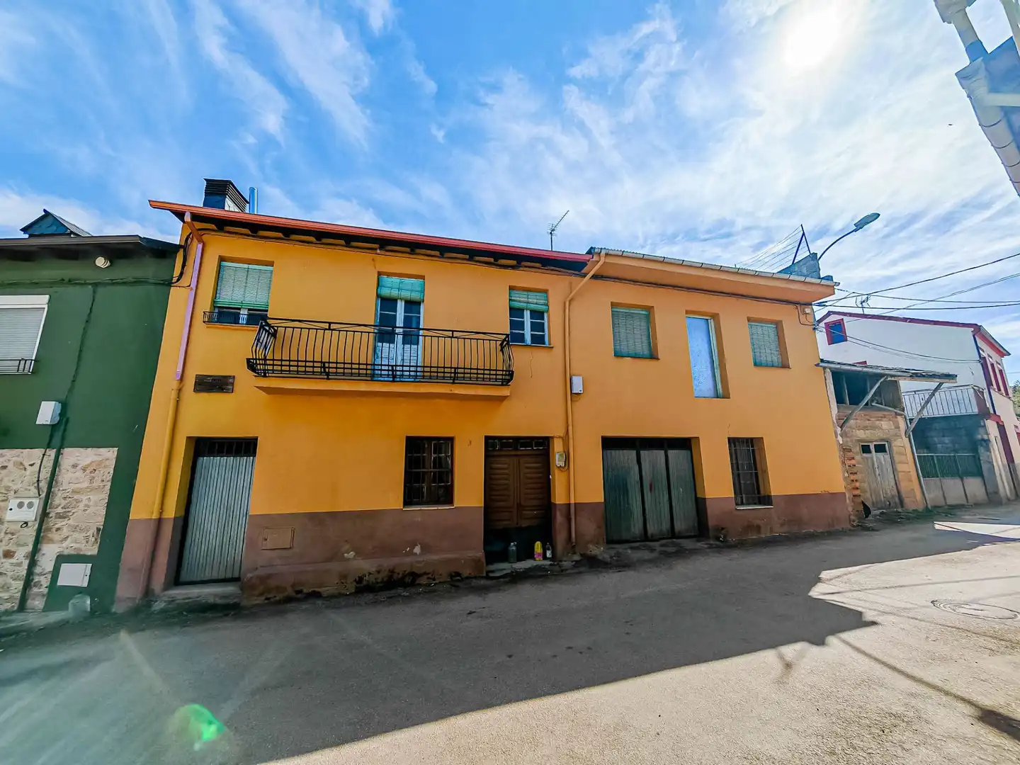 Exterior view of Houses for sale in Borrenes  with Heating and Terrace