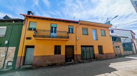 Photo 2 of Houses for sale in Borrenes, León