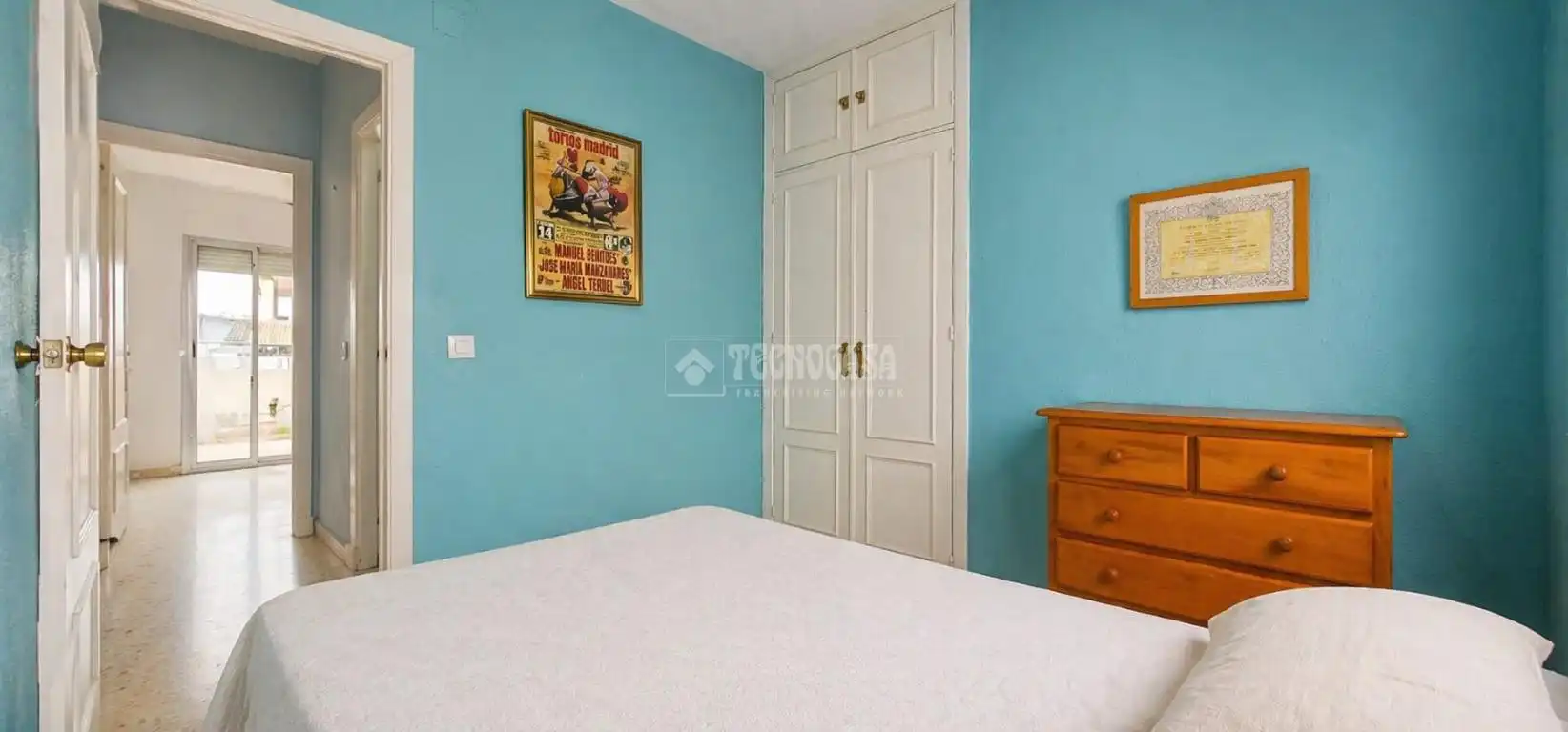 Bedroom of Flat for sale in Sevilla  with Air Conditioner and Terrace