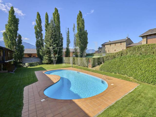 Casa-chalet en Venta en Segre en Isòvol