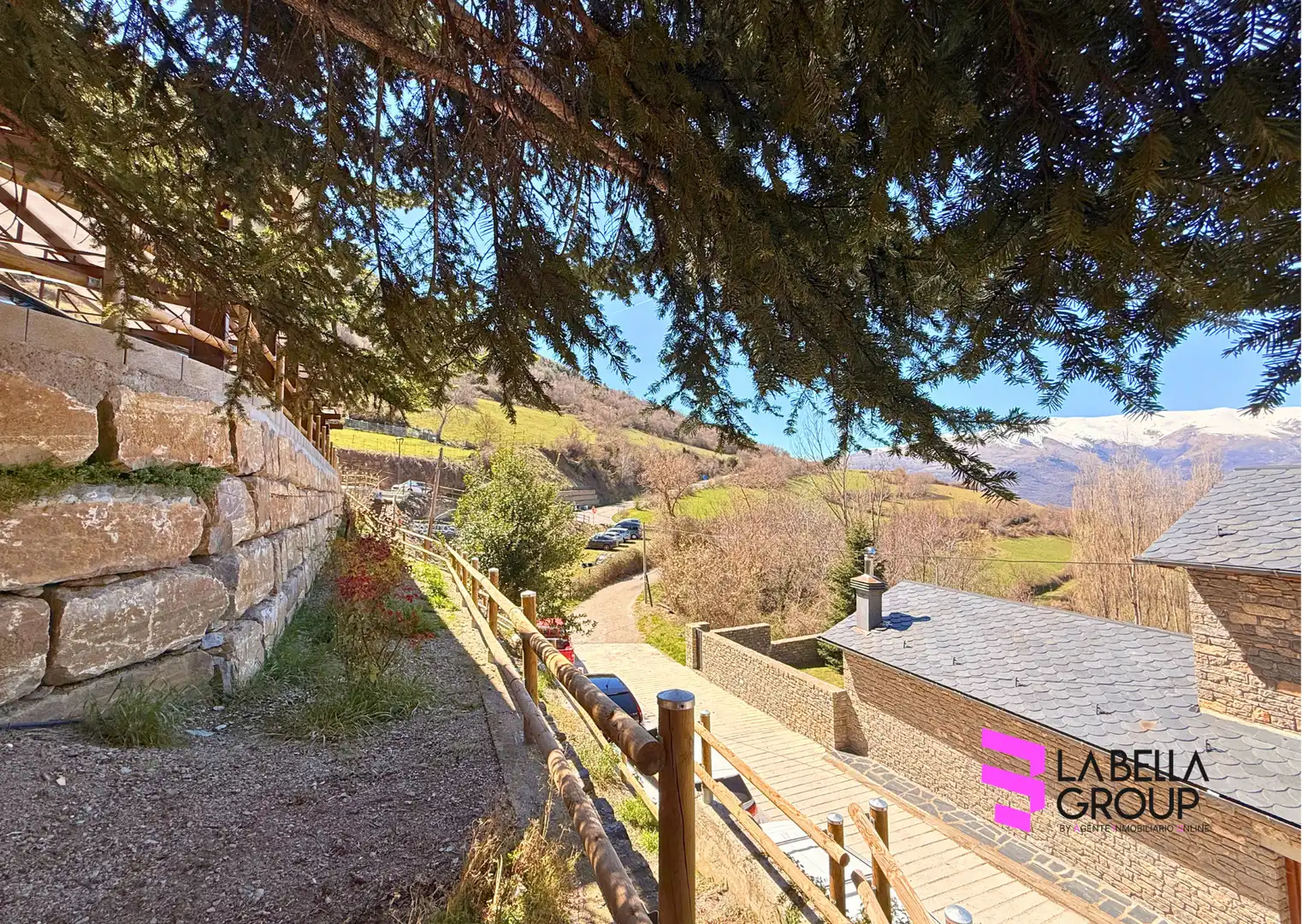 Vista exterior de Casa o chalet en venta en Rialp con Calefacción, Terraza y Balcón