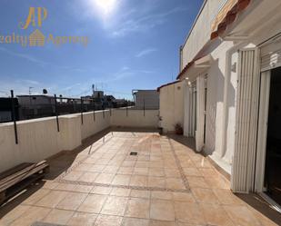 Terrace of Attic to rent in  Valencia Capital  with Air Conditioner and Terrace