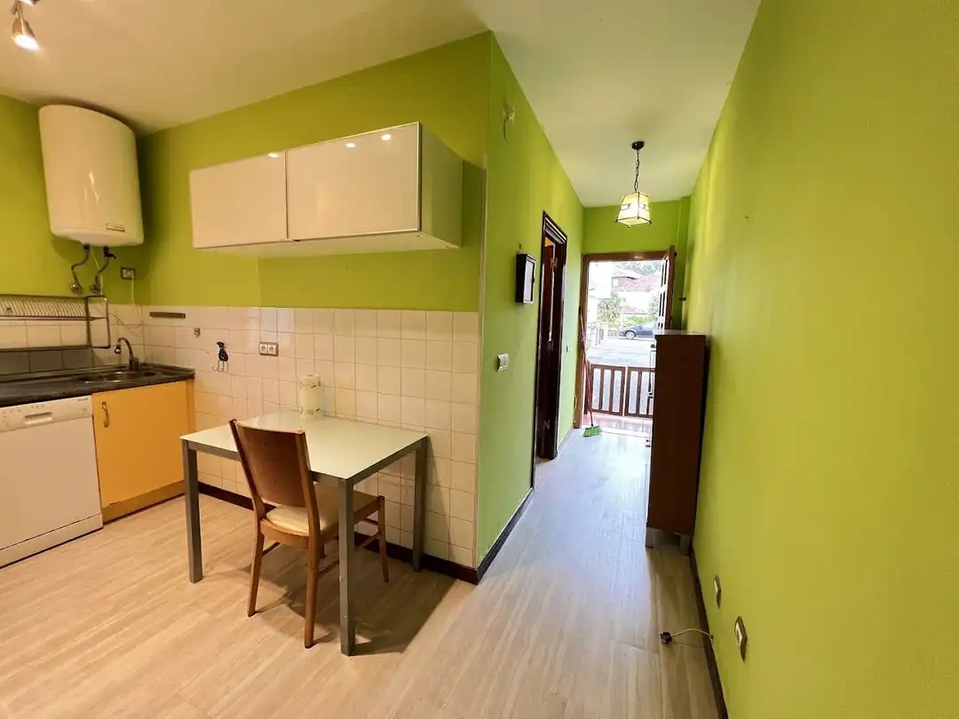 Küche von Wohnung zum Verkauf in Colunga, Asturias