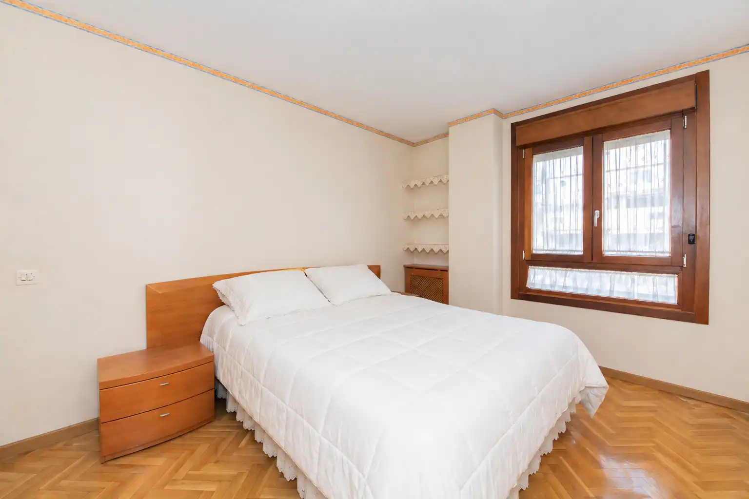 Dormitori de Pis en venda en Alcobendas amb Aire condicionat, Calefacció i Parquet