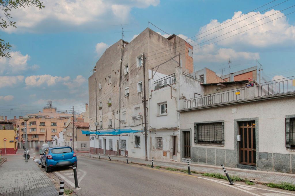Exterior view of Flat for sale in Ripollet