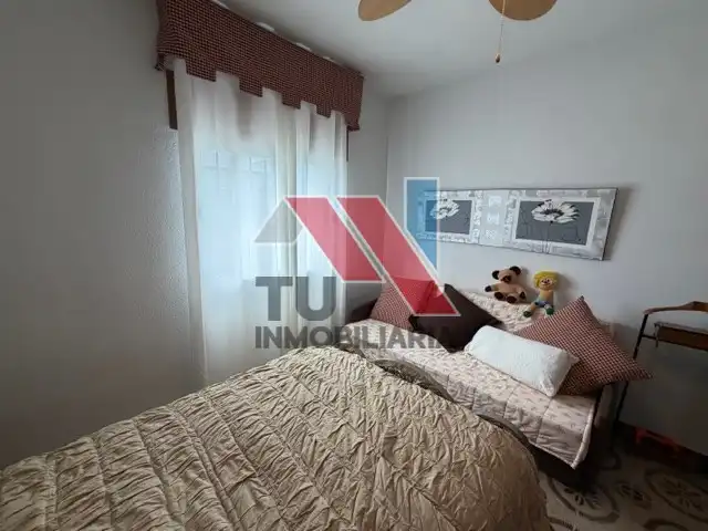 Dormitori de Casa o xalet en venda en Villamiel de Toledo amb Aire condicionat, Terrassa i Piscina