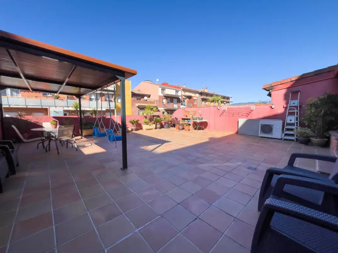 Terrasse von Erdgeschoss zum Verkauf in Les Franqueses del Vallès mit Terrasse und Abstellraum