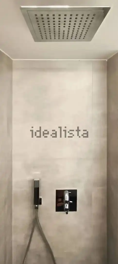Exterior view of Flat for rent in Madrid  with Air Conditioner, Heating and Oven
