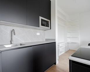 Kitchen of Flat for sale in  Madrid Capital  with Air Conditioner and Heating