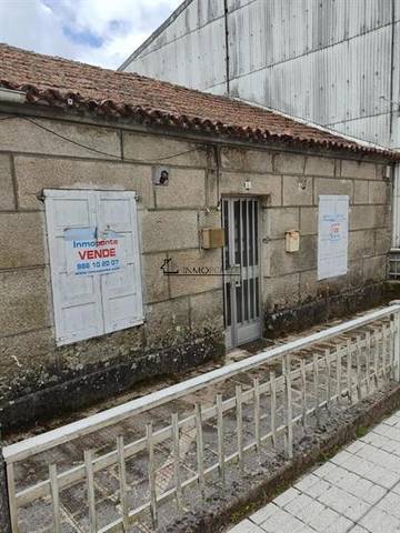 Casa-chalet en Venta en Forcarei