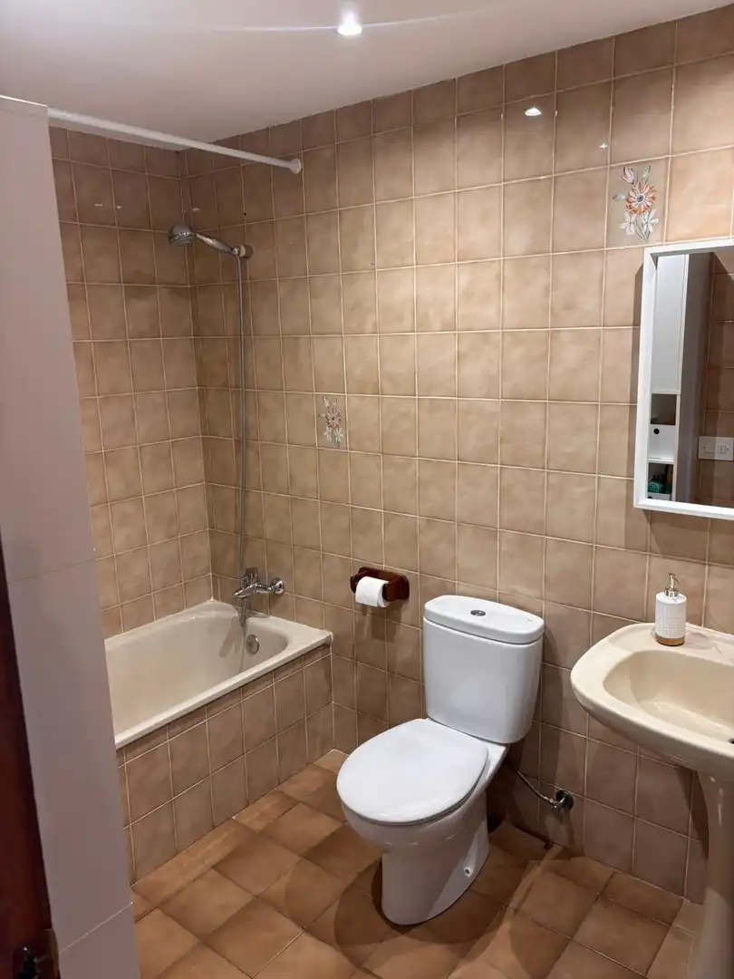 Badezimmer von Wohnungen zur Miete in El Puig de Santa Maria mit Möbliert und Gemeinschaftspool