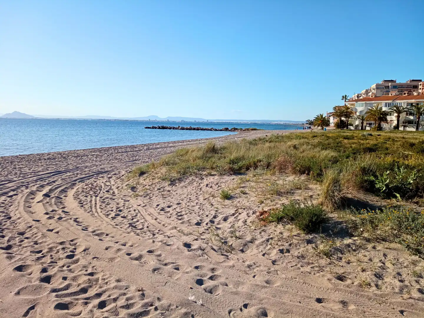 Piso en venta en La Manga del Mar Menor con Aire acondicionado, Amueblado y Horno