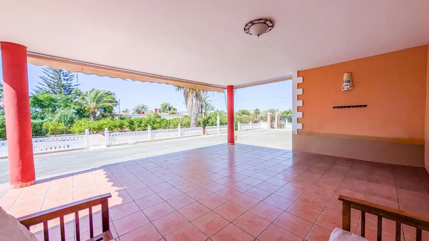 Terrassa de Casa o xalet en venda en Elche / Elx amb Aire condicionat, Jardí privat i Terrassa