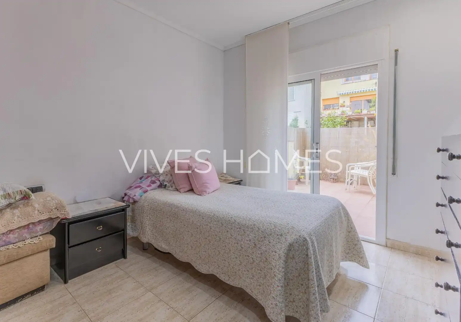 Schlafzimmer von Wohnung zum Verkauf in Sant Andreu de Llavaneres mit Klimaanlage, Heizung und Terrasse