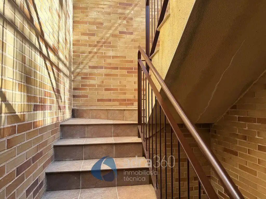 Terraza de Apartamento en venta en Lardero con Aire acondicionado, Calefacción y Jardín privado