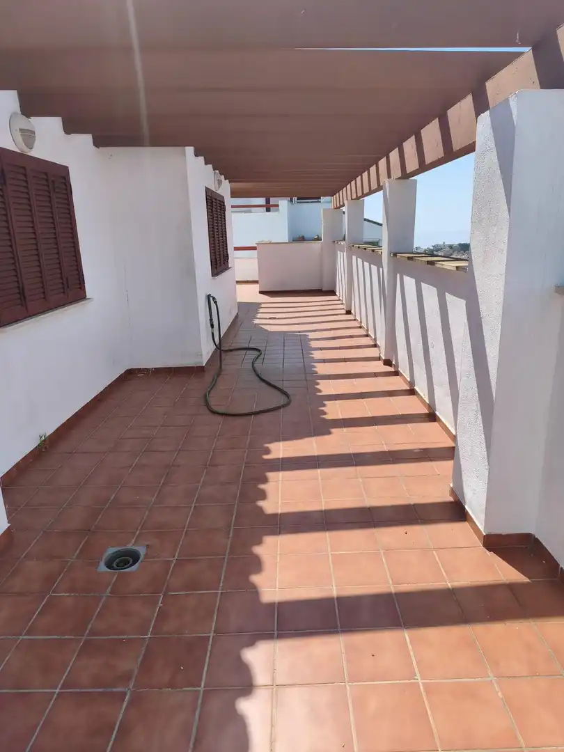 Terrassa de Àtic en venda en La Alcaidesa amb Terrassa, Moblat i Piscina comunitària