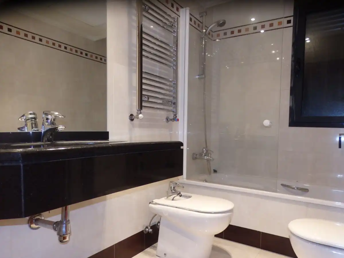 Baño de Piso en venta en Córdoba con Aire acondicionado, Parquet y Terraza