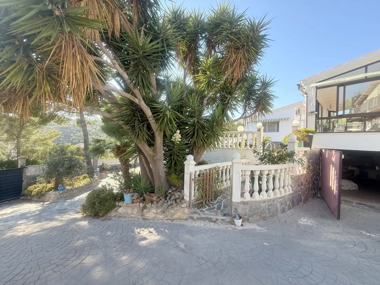 Vista exterior de Casa o xalet en venda en El Vendrell amb Aire condicionat, Calefacció i Jardí privat