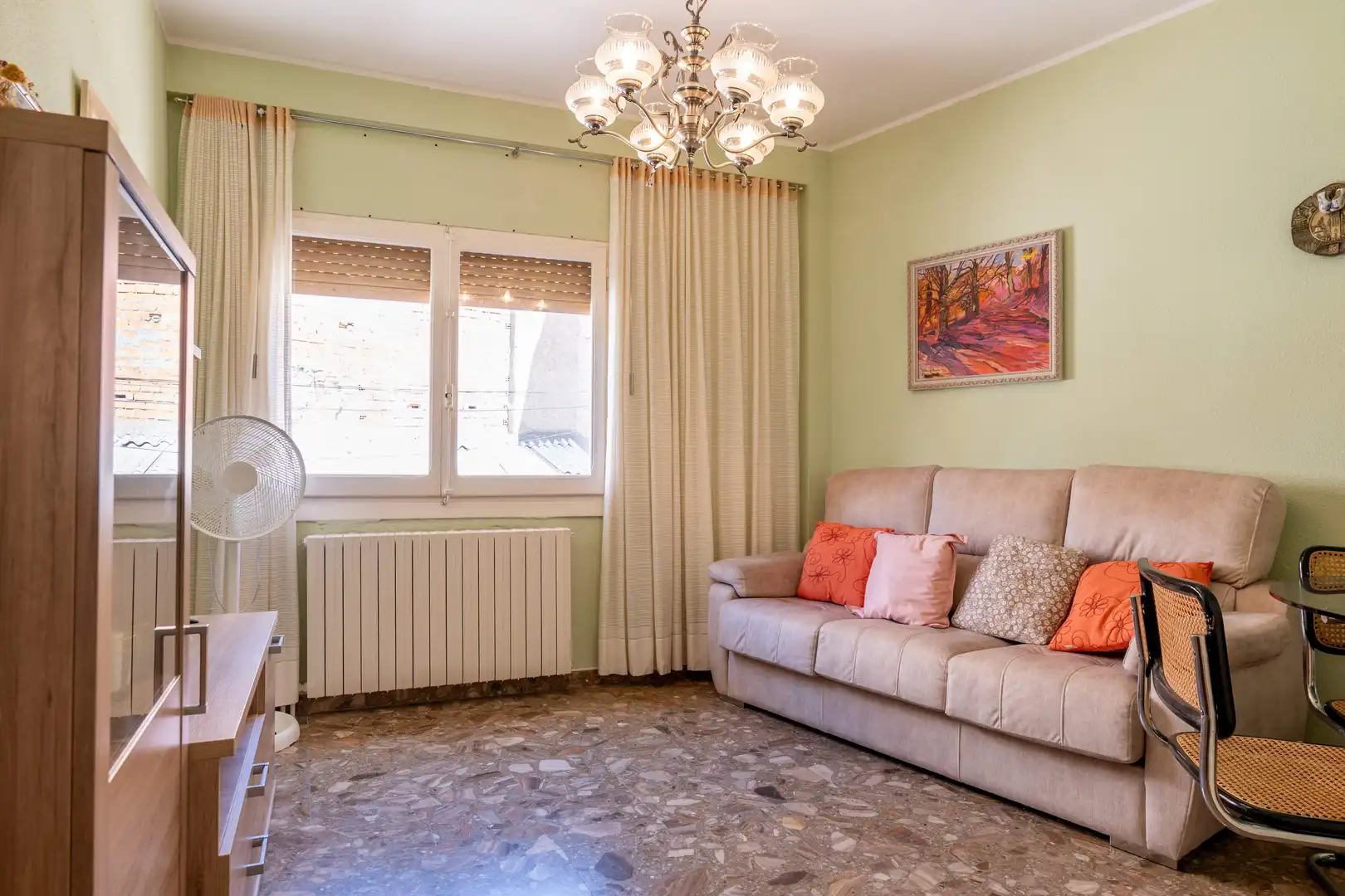 Sala de estar de Casa o chalet en venta en Almonacid de la Sierra con Calefacción y Amueblado