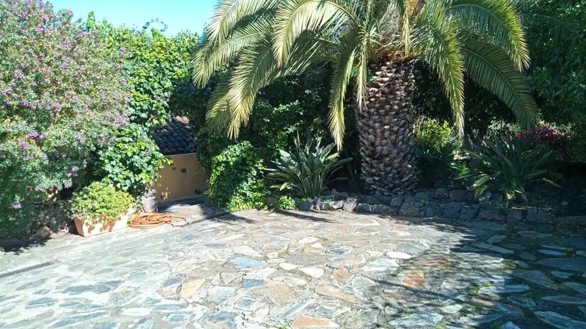 Vista exterior de Finca rústica en venda en Icod de los Vinos amb Terrassa