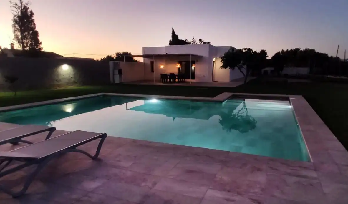 Piscina de Casa o xalet en venda en Chiclana de la Frontera amb Jardí privat, Traster i Piscina
