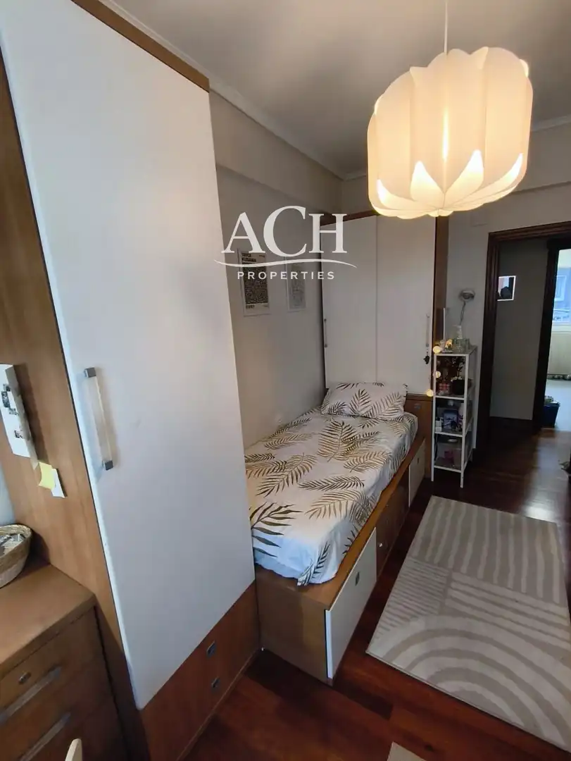 Habitación de Piso de alquiler en Bilbao  con Amueblado, Lavadora y TV