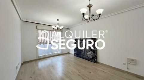 Photo 4 of Flat to rent in Las Retamas, Prado Santo Domingo - Ensanche, Madrid