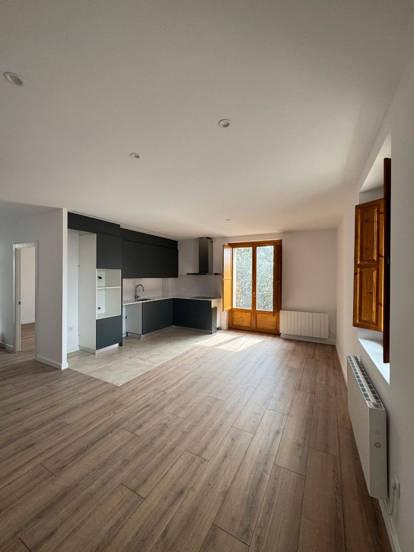 Kitchen of Flat for sale in Vic  with Heating, Parquet flooring and Balcony