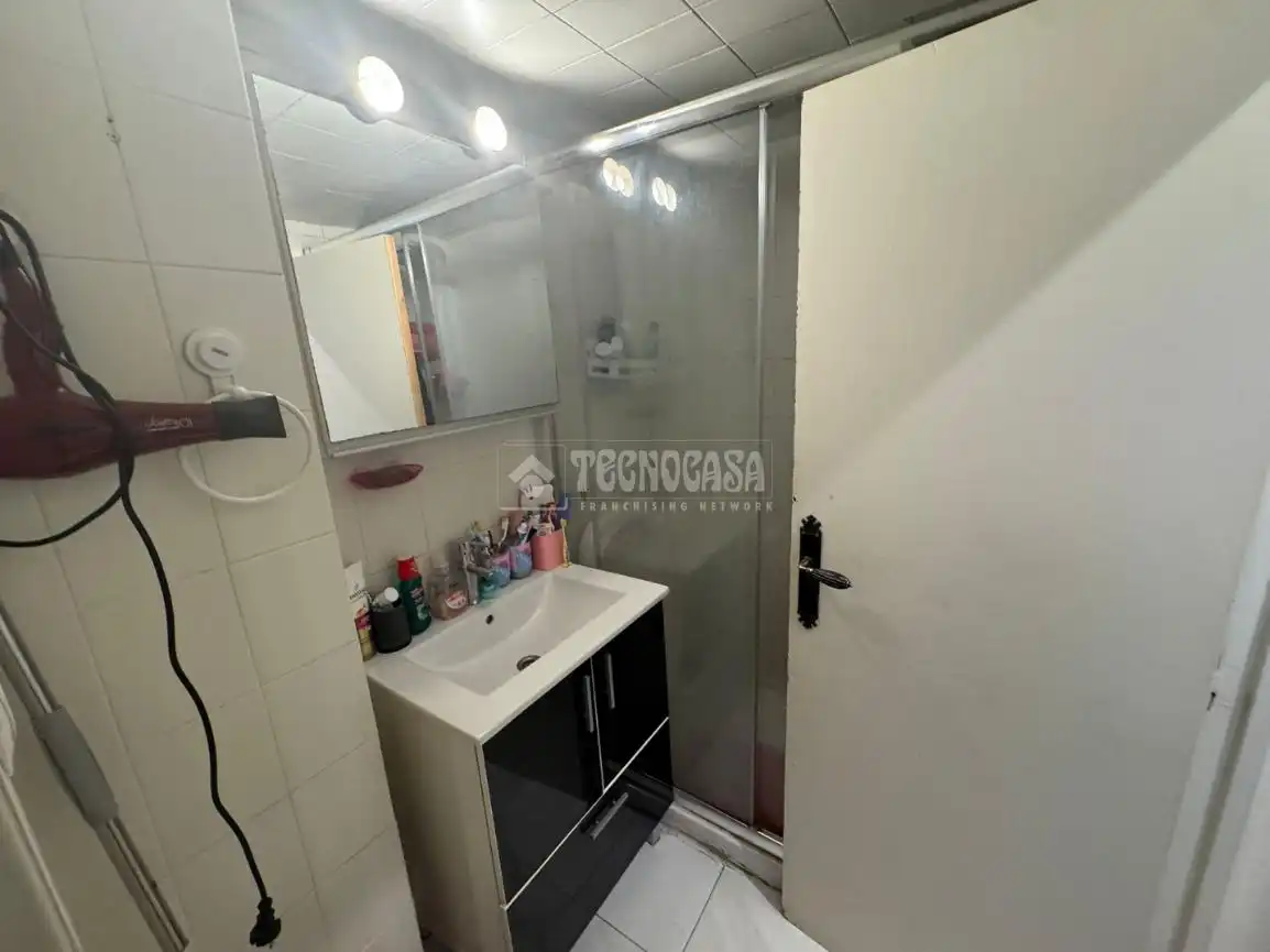 Baño de Piso en venta en Bilbao  con Balcón