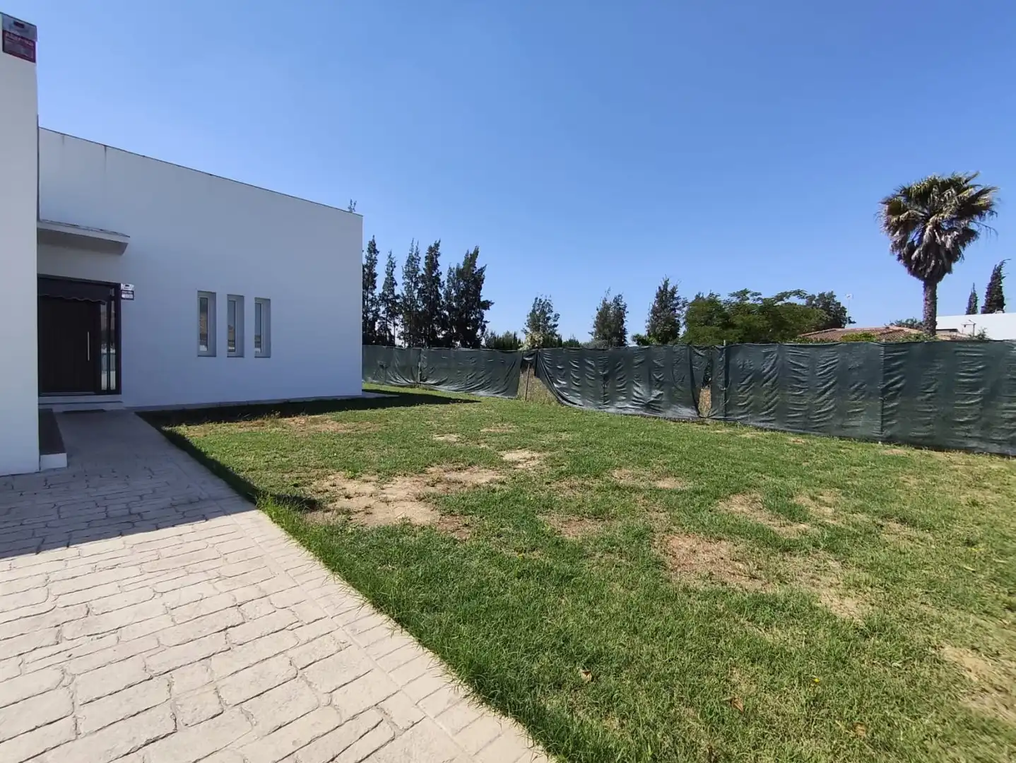Houses for sale in Aznalcázar  with Air Conditioner, Heating and Private garden