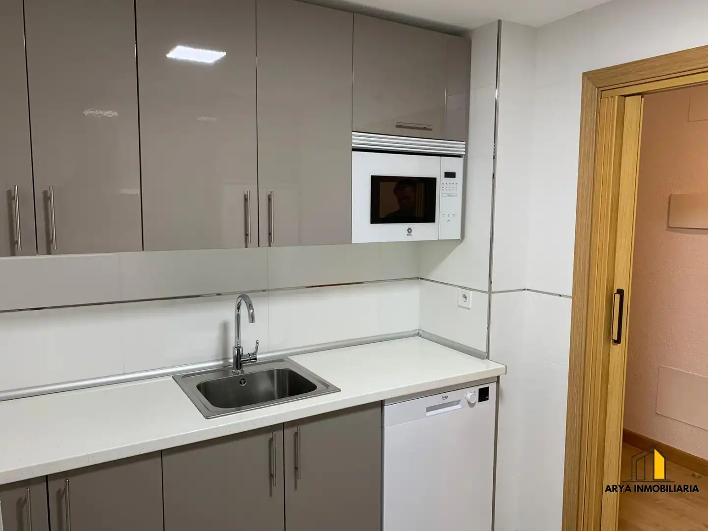 Kitchen of Apartments for rent in Torrejón de Ardoz  with Air Conditioner, Heating and Storage room