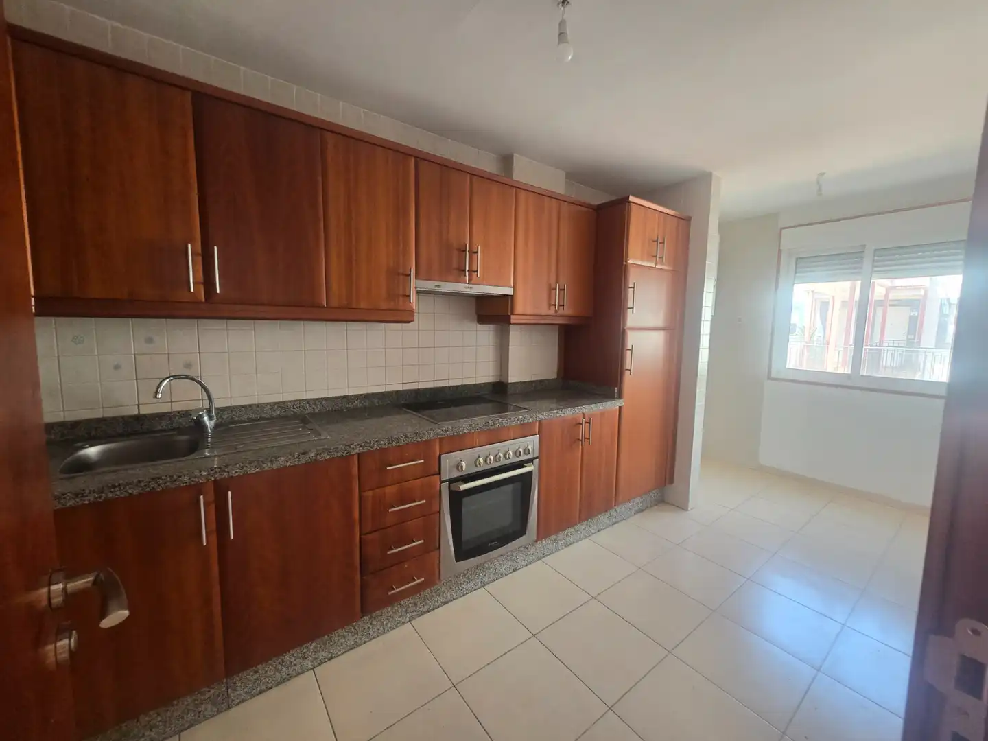 Cocina de Piso en venta en San Miguel de Abona con Trastero, Horno y Balcón