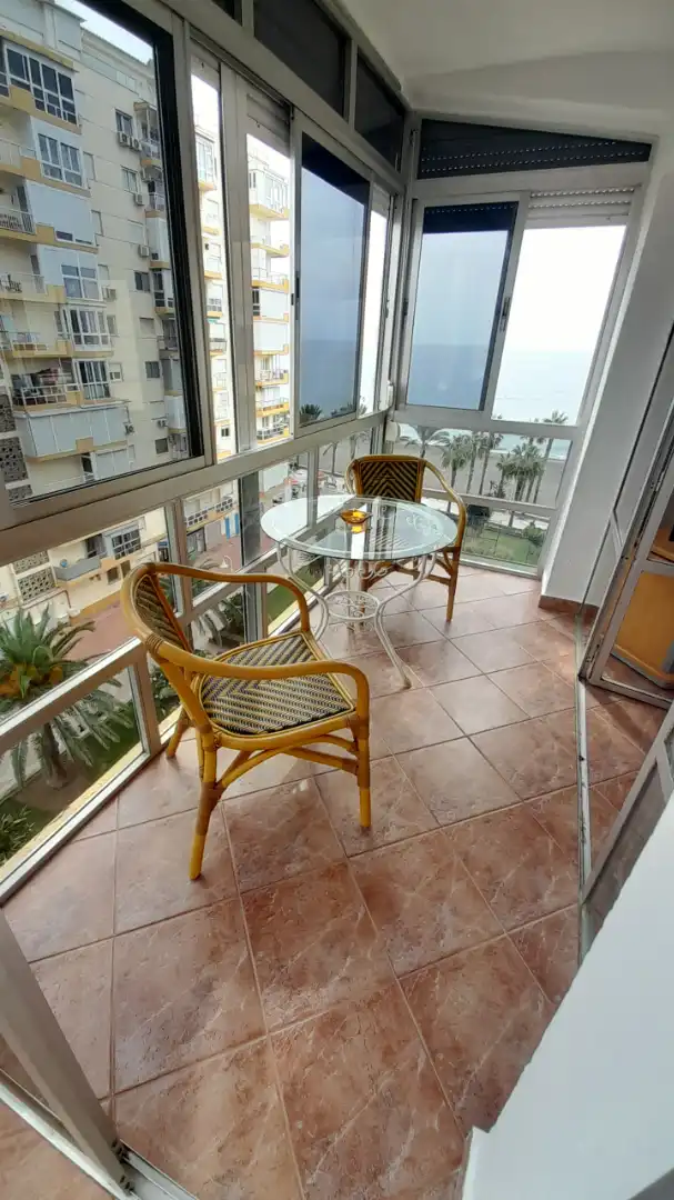 Casa con piscina en venta en Urbanizacion Pueblo Nuevo 7