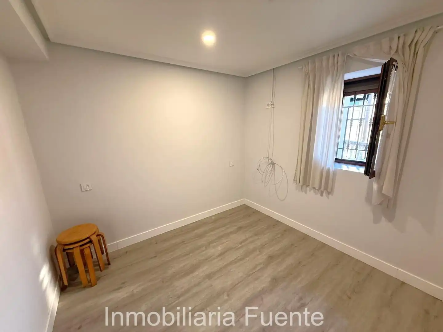 Planta baixa en venda en Güeñes amb Calefacció, Jardí privat i Moblat