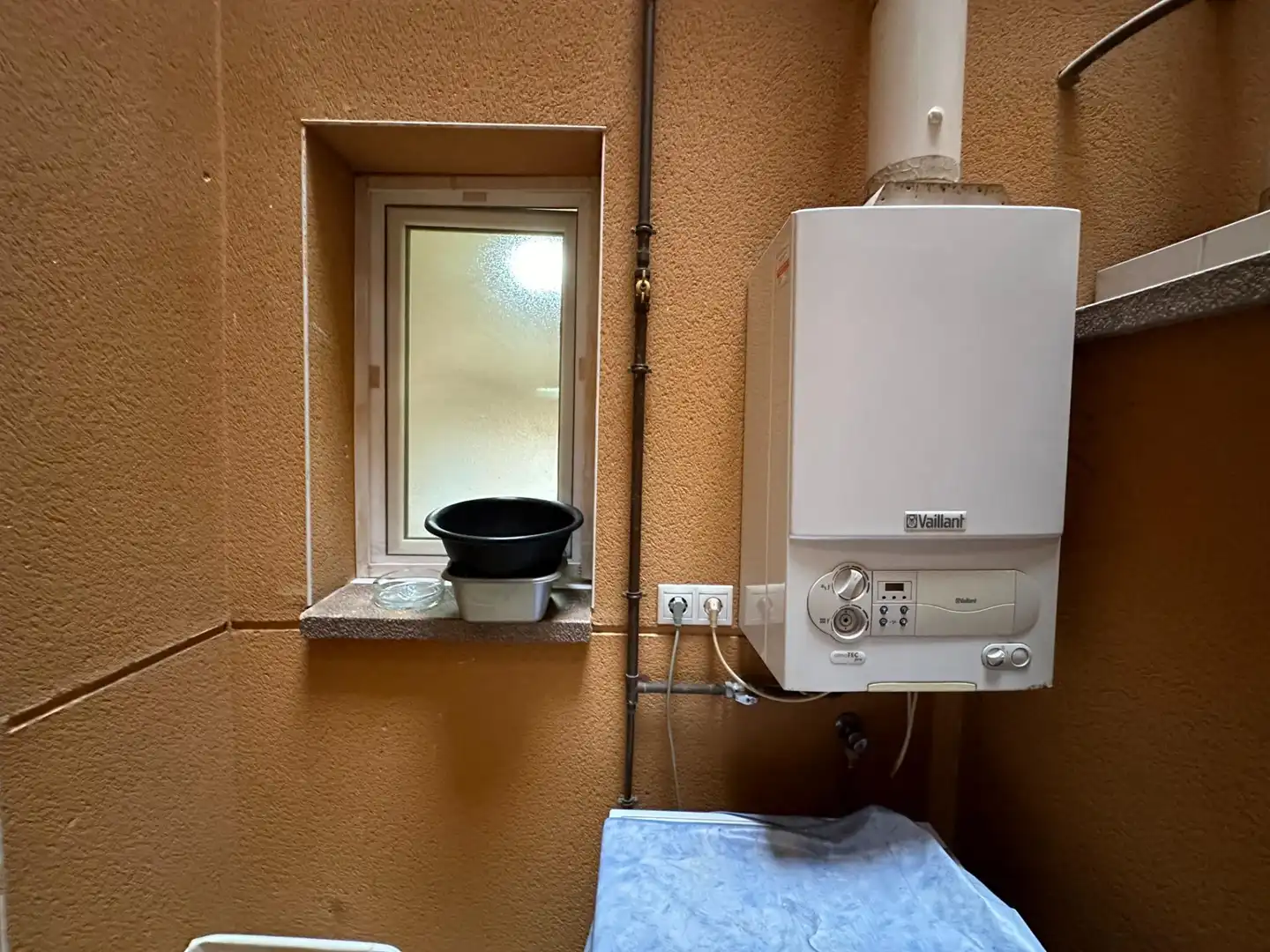 Baño de Piso en venta en Vallirana con Aire acondicionado