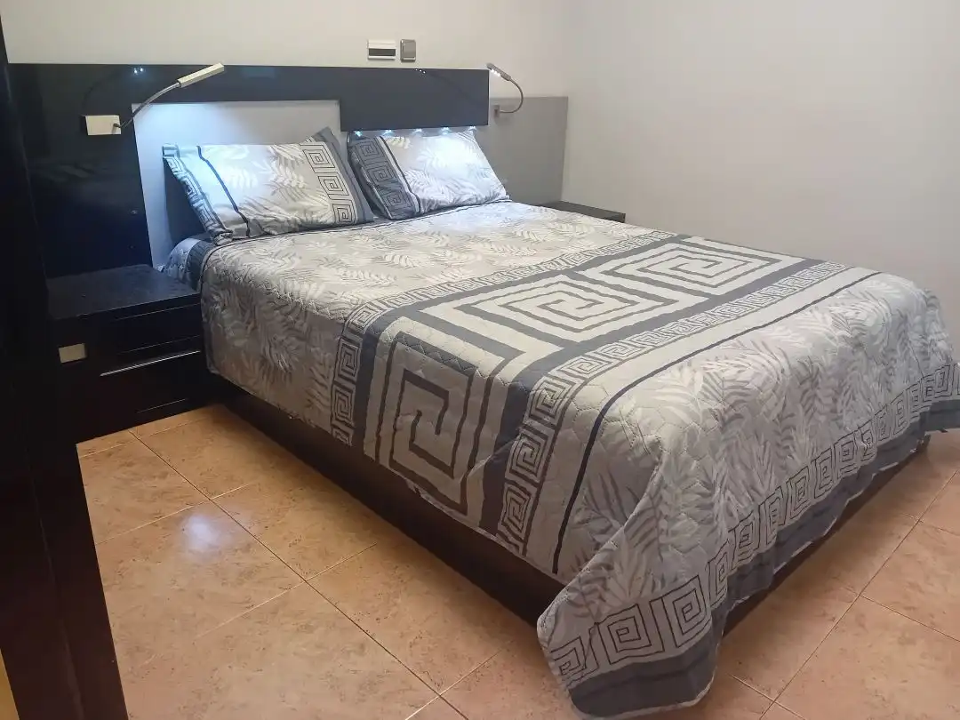 Flat for rent in Calle Miguel Villanueva, Gran Via