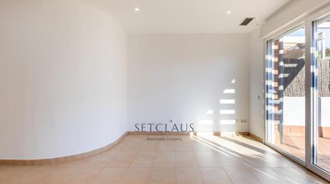 Foto 4 de Casa adosada en venda a Montgat, Barcelona