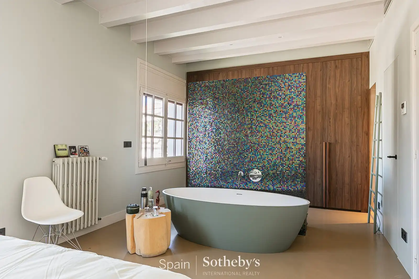 Baño de Casa adosada en venta en Sitges con Aire acondicionado, Calefacción y Jardín privado