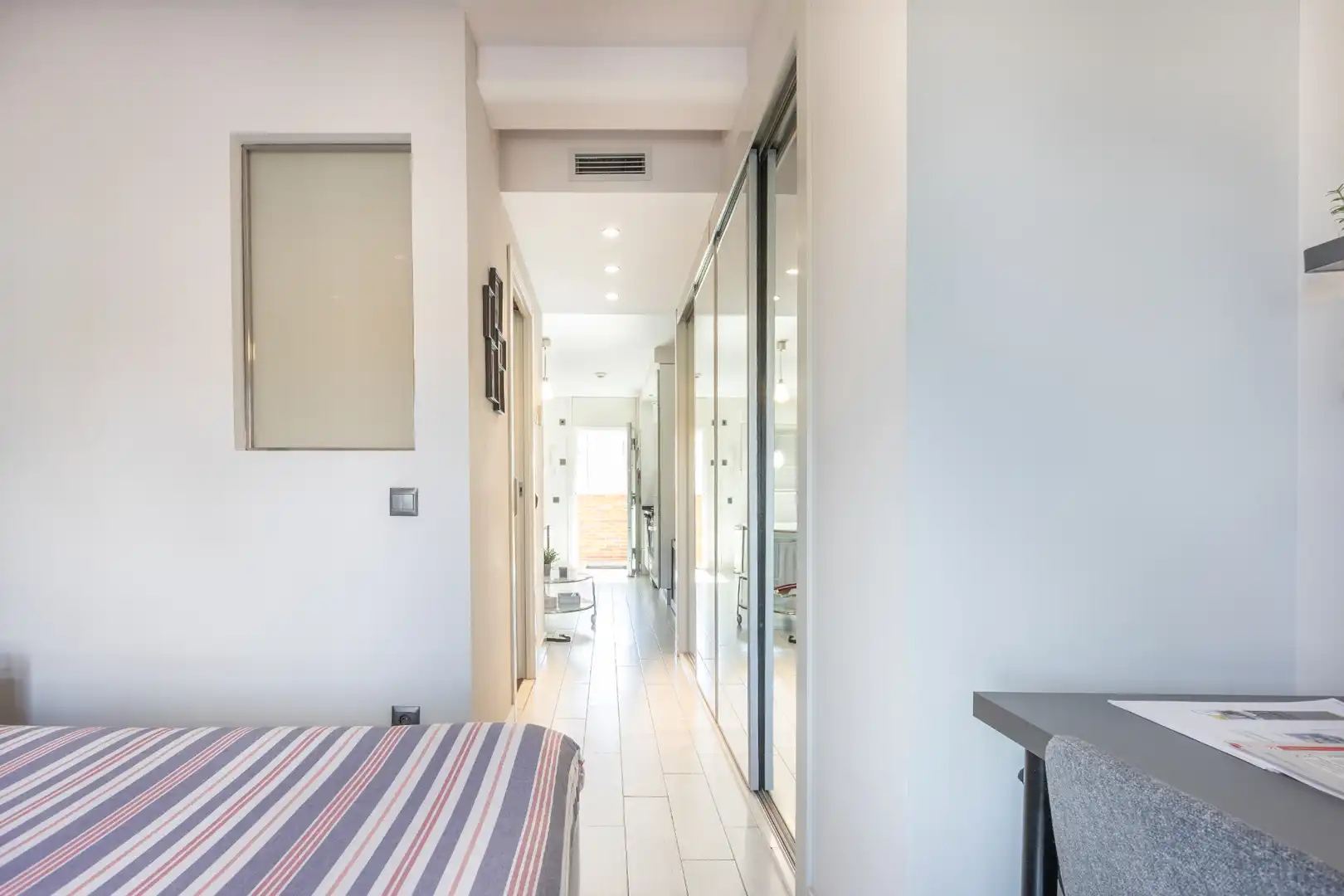 Flat with terrace to rent in Calle Real de San Sebastián, imagen 10